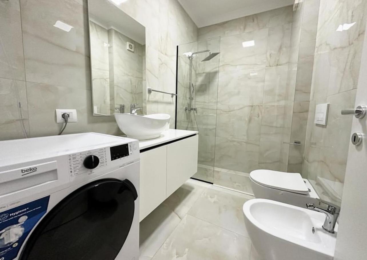 New Bazaar, Grand Apartment Tiranë Luaran gambar
